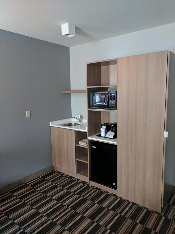 Microtel Inn & Suites By Wyndham Clarion Bagian luar foto