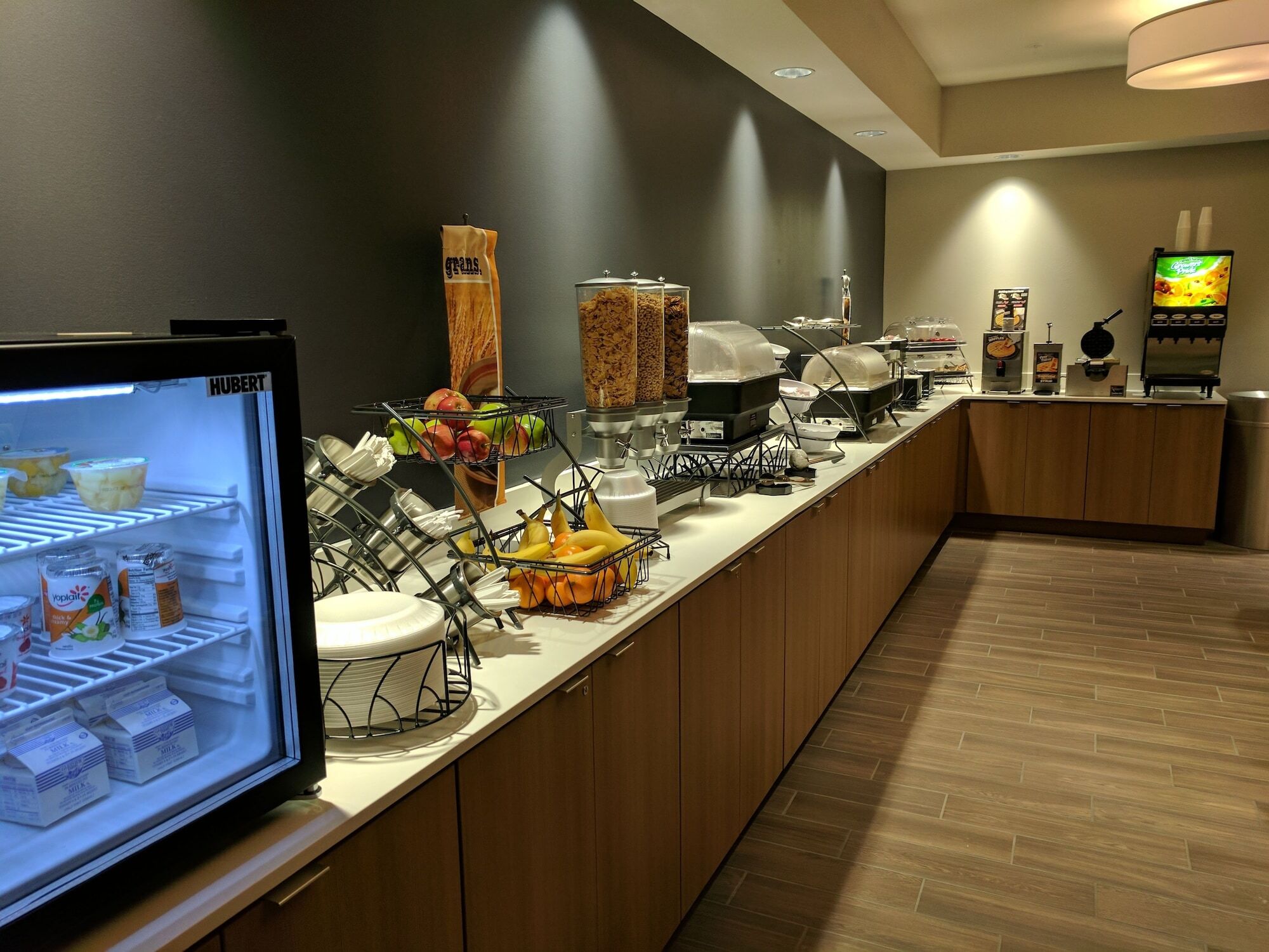 Microtel Inn & Suites By Wyndham Clarion Bagian luar foto